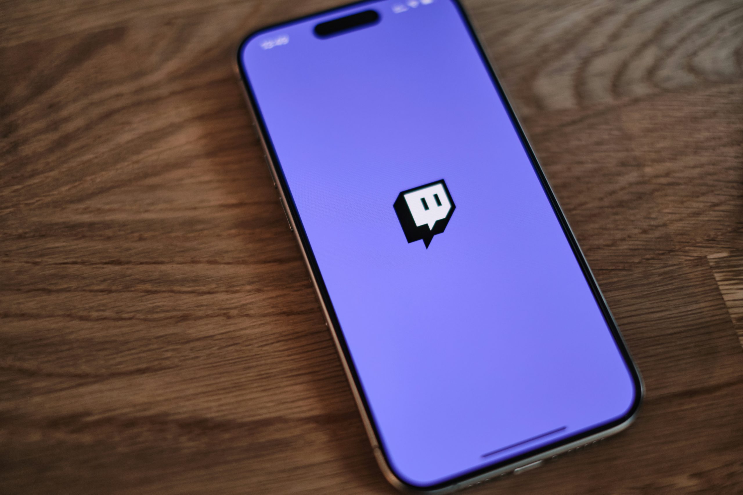 How to Get Better Sponsorships on Twitch: 3 Tips to Attract Higher-Paying Brands